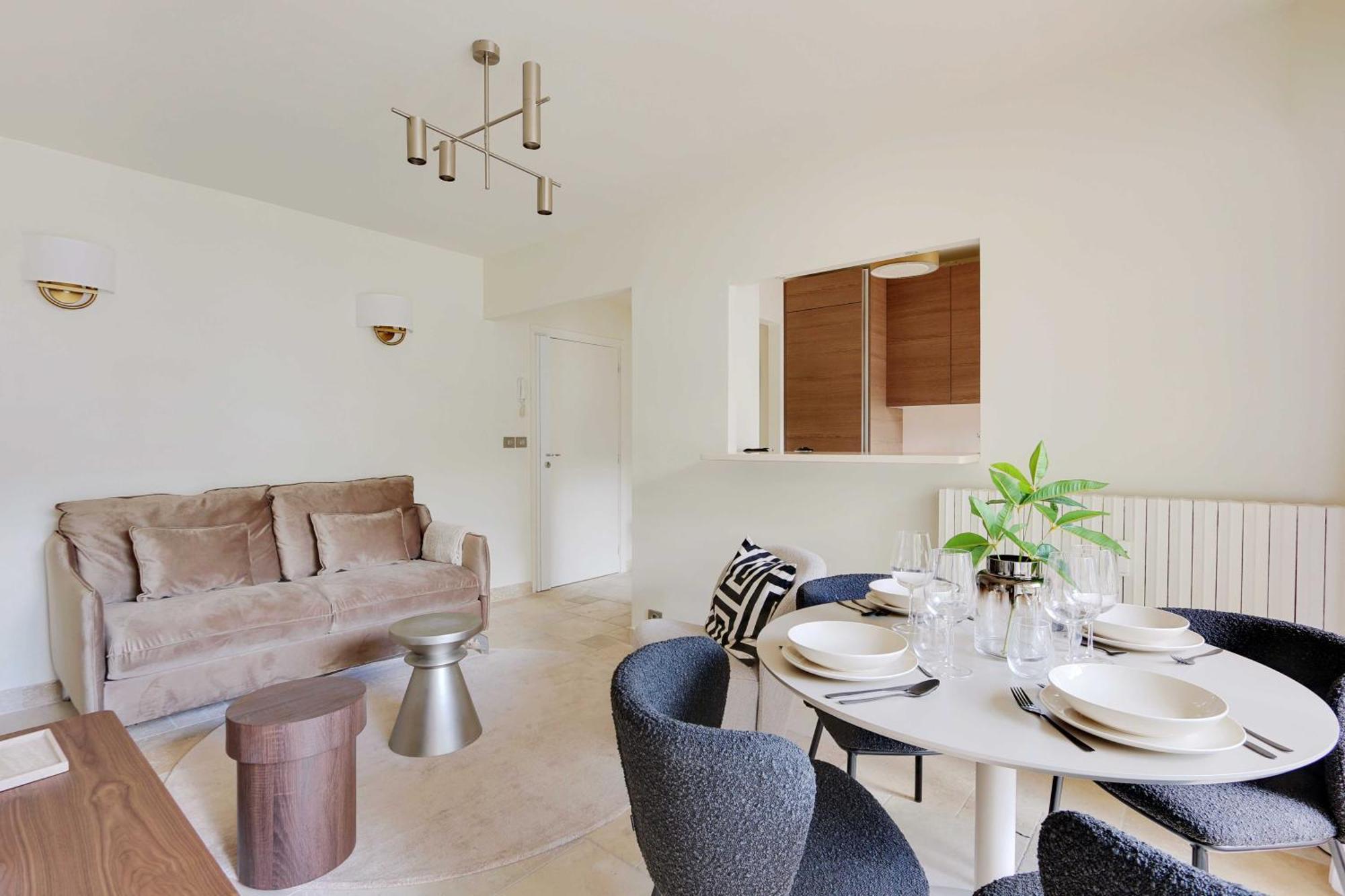 Chic Apartment - 1Br-4P - Place Des Vosges ปารีส ภายนอก รูปภาพ