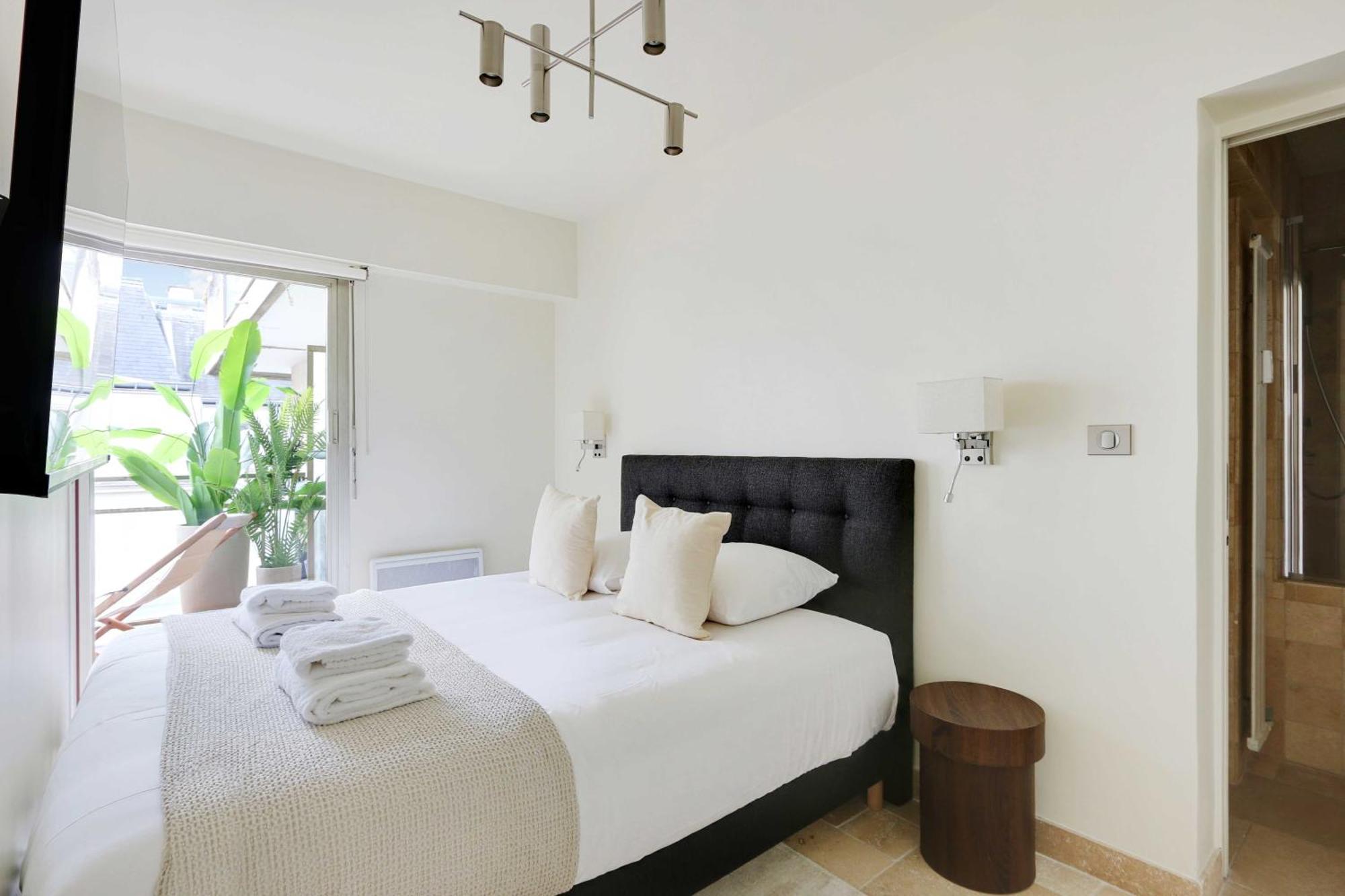 Chic Apartment - 1Br-4P - Place Des Vosges ปารีส ภายนอก รูปภาพ